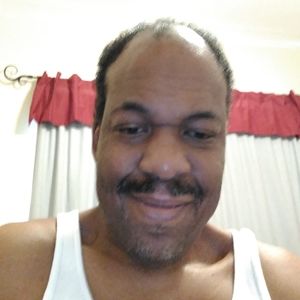 Meet your Posher, Larry